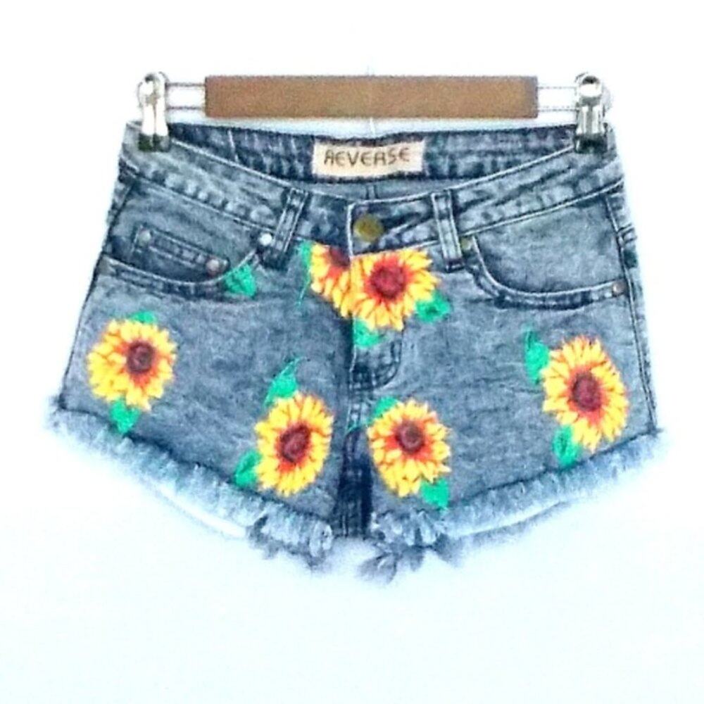 Reverse Sunflower Distress Acid Wash Jean Shorts Boho Festival Sz Small